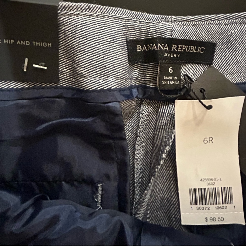 NEW w TAGS! Banana Republic, Avery, washable stretch linen pant, size 6, gray - Picture 8 of 9